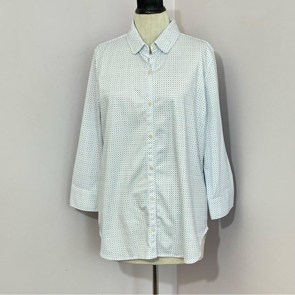 Buki Brand Blue Micro Dot Button Up Shirt Large